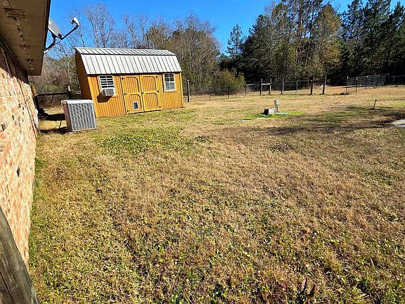 4th image of 121 County Road 637
