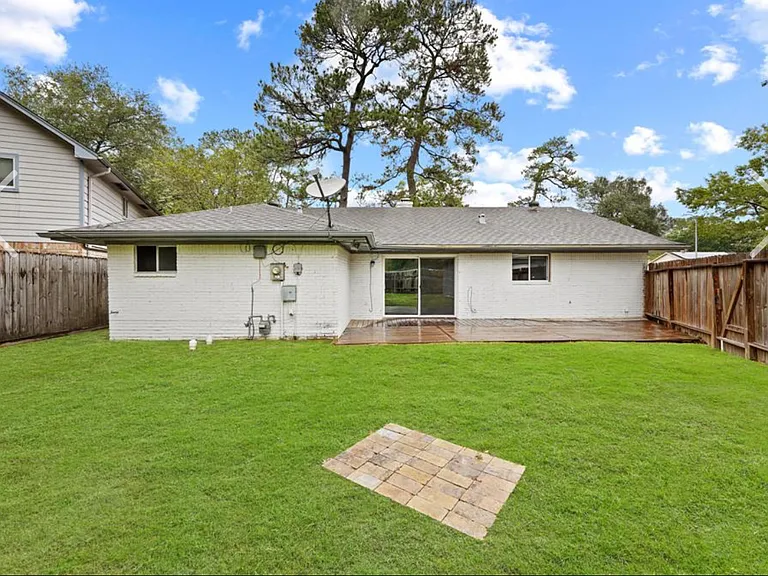 5923 Bent Bough Ln — Photo 6