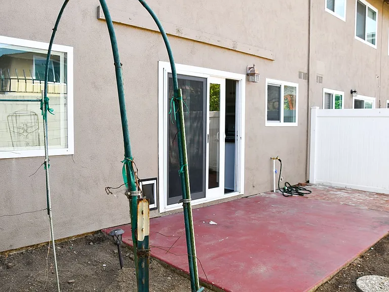 660 S Glassell St #107 — Photo 25