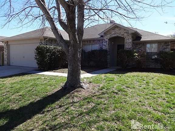 2nd image of 2314 Creek Crossing Ln