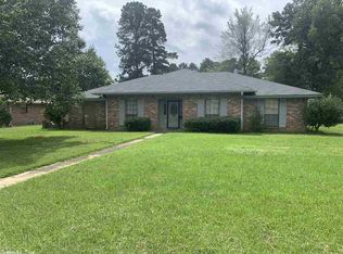 804 Rosswood Colony Dr, Pine Bluff, AR 71603