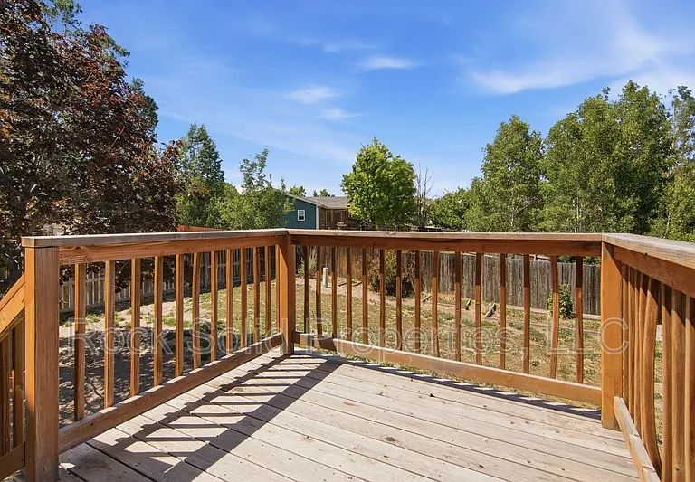 4804 Saddleback Dr — Photo 25