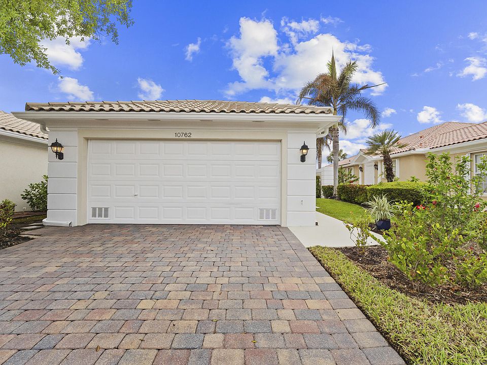 1st image of 10762 SW Elsinore Drive