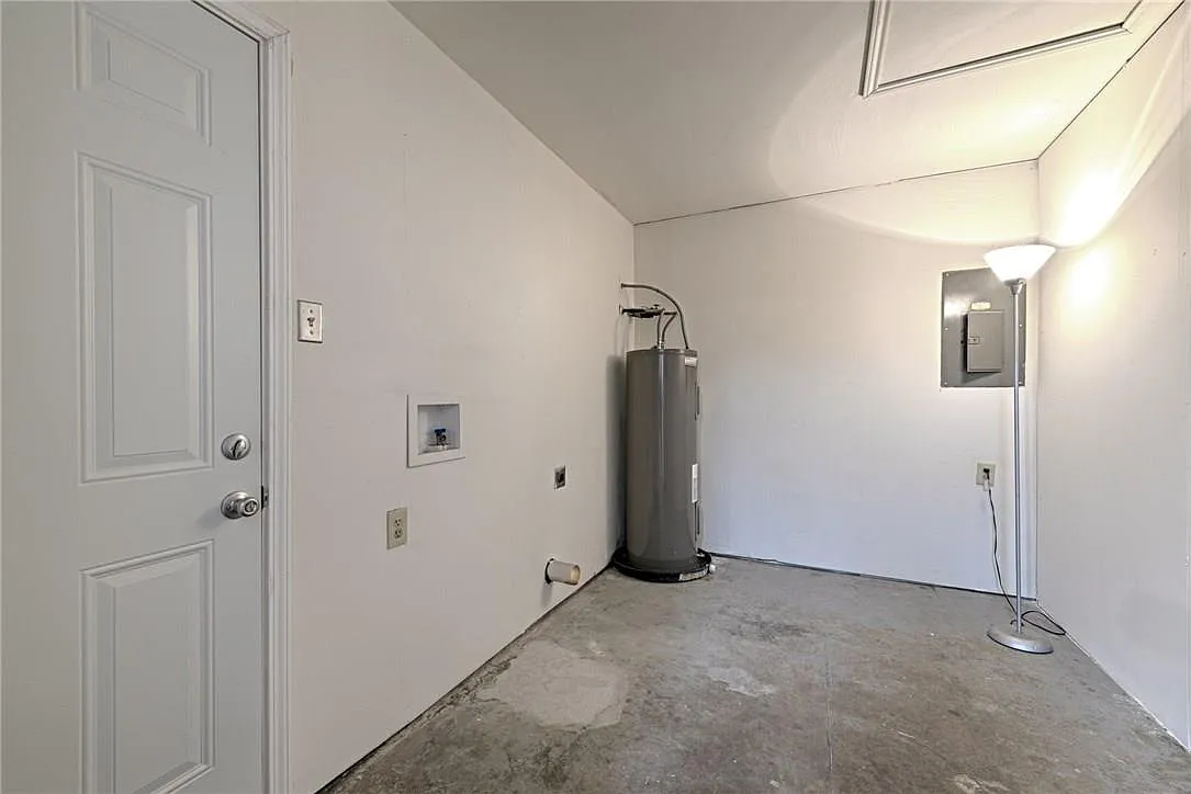 Building Photo - 4652 Misty Ridge Dr