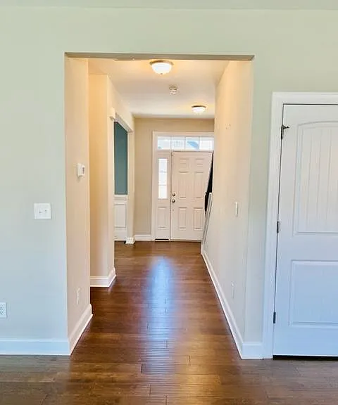 238 Gordon Park Blvd — Photo 16