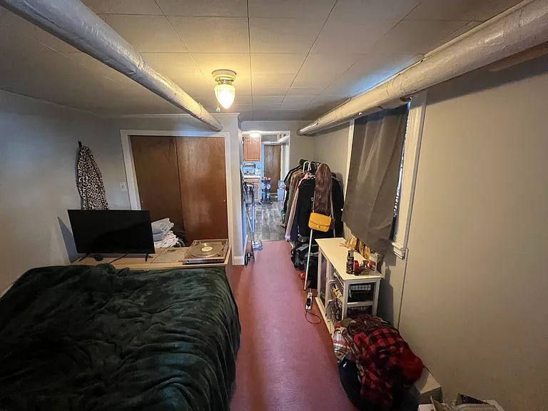 29 Cameron Ave #B — Photo 3