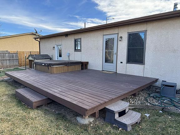 5th image of 431 Kiva Ct