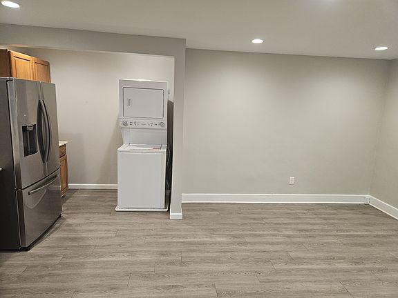 Living room, laundry