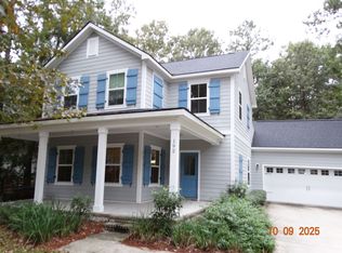 192 Ridgewood Park Dr S, Richmond Hill, GA 31324