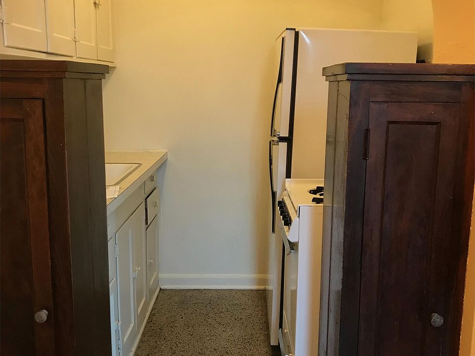 1st image of 425 S Monroe Ave APT 1E
