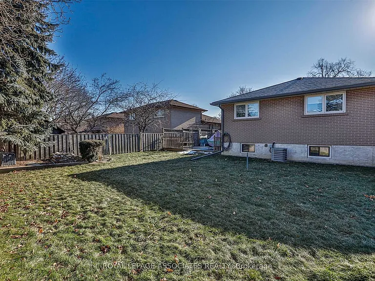 166 Lynnbrook Dr #MAIN — Photo 21