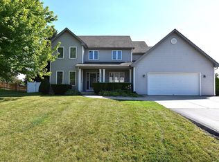 1721 Dustir Dr, Racine, WI 53402