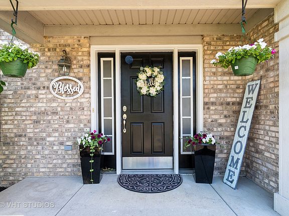 5th image of 2397 River Hills Ln