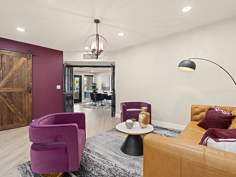 Aventura Apartments — Photo 14
