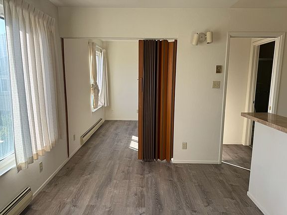 4th image of 443 Lee St APT 309