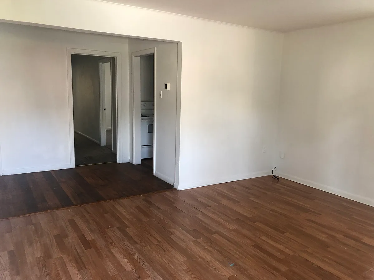 Building Photo - 4006 Richfield Ave #4006