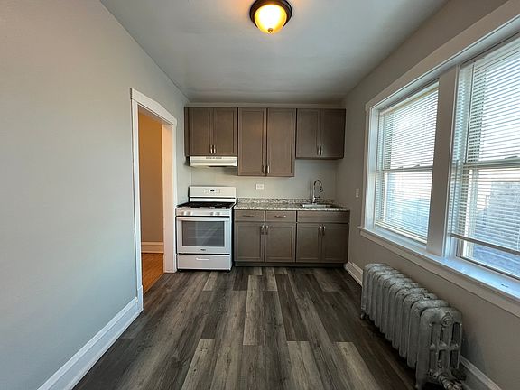 4th image of 4829 N Springfield Ave APT 3A