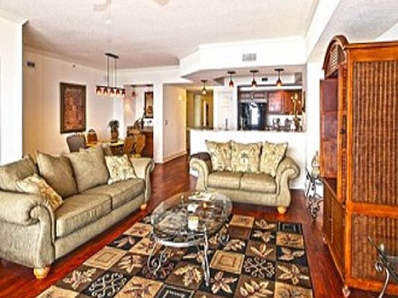 Large Family Room 
