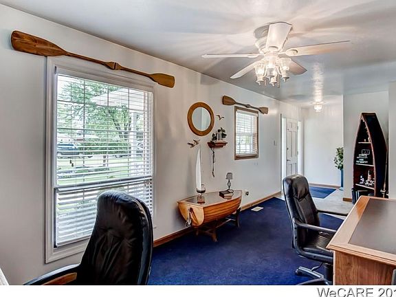 3rd image of 121 Kingsbury Ct