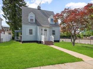 2386 Gale Ave, Baldwin, NY 11510