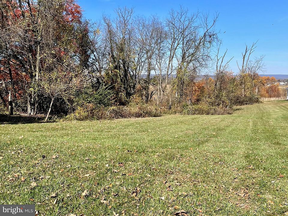 2nd image of LOT Jordan Dr