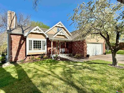 3707 S 77th St, Lincoln, NE, 68506