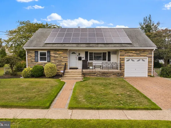 16 Merovan Ave, Hamilton, NJ 08619