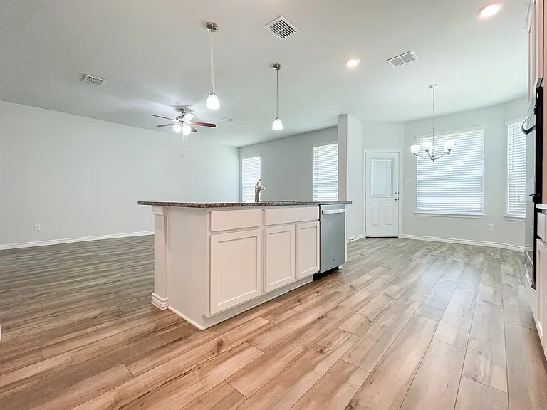5700 Foggy Lagoon Dr — Photo 12