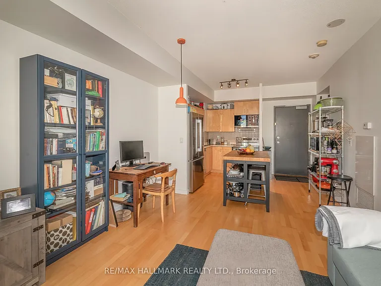 281 Mutual St #1506 — Photo 6