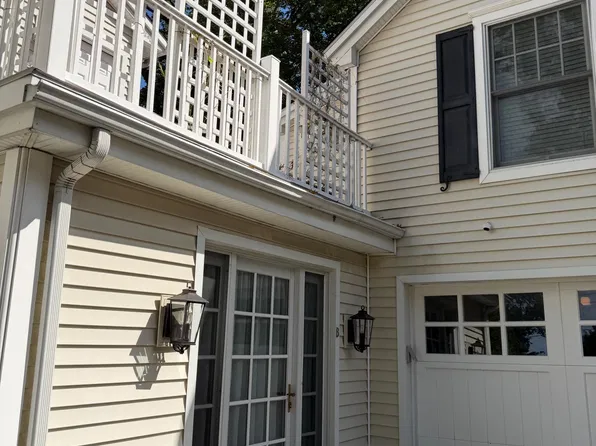 (undisclosed Address), Greenwich, CT 06830