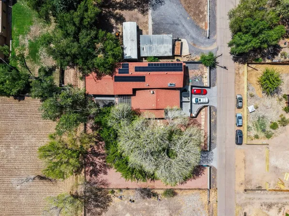 432 Mockingbird Ln, Corrales, NM 87048