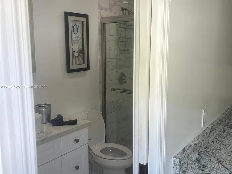 6521 SW 5th St #6521 — Photo 3
