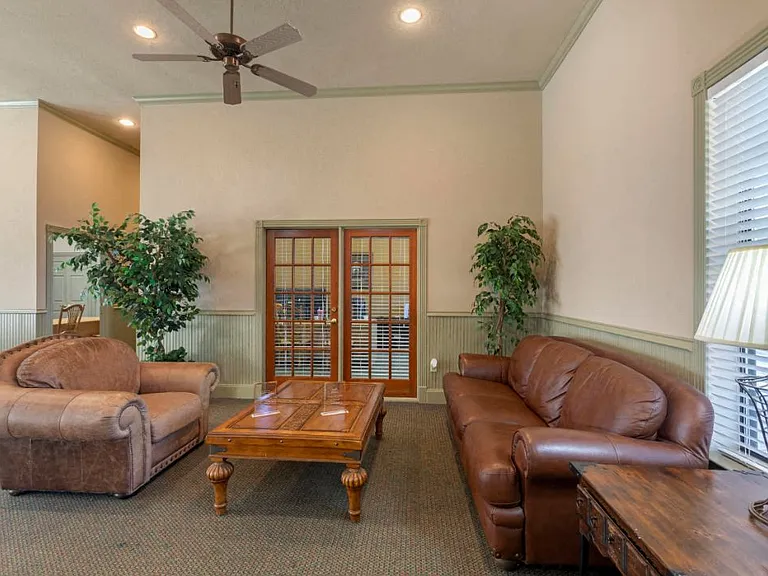 2400 Bolton Boone Dr — Photo 11