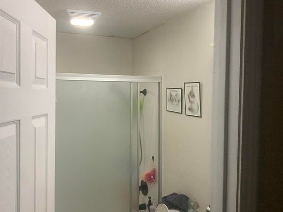 5th image of 1803 Vandalia St
