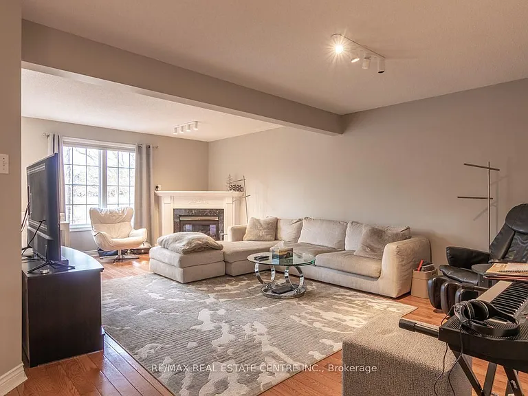 3335 Edgewood Pl — Photo 6