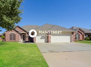 15608 Himalaya Rdg, Edmond, OK 73013