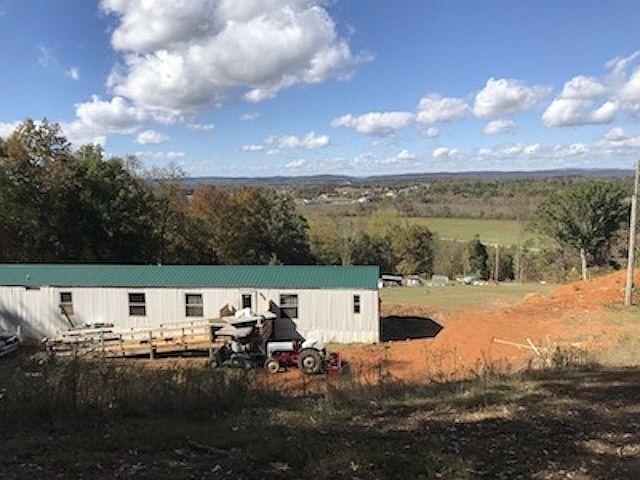1st image of 9715 Blue Springs Pkwy