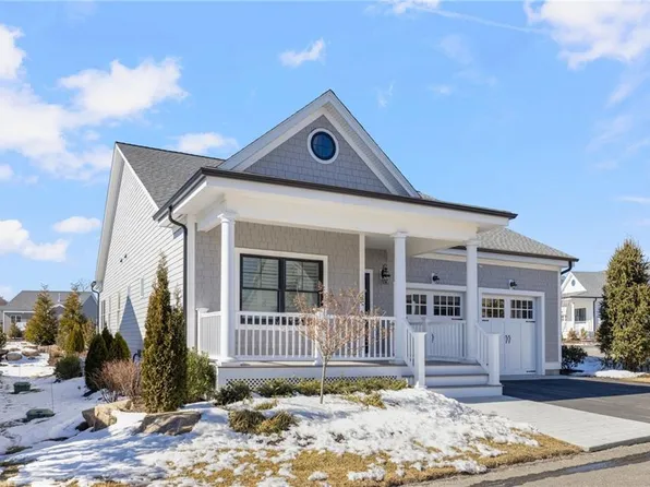 6 Hampton Rd #6, Coventry, RI 02816