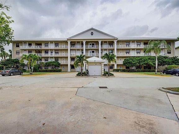 2nd image of 3521 Village Blvd APT 403