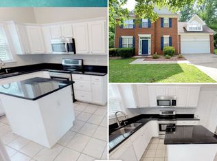 12140 Old Willow Rd, Charlotte, NC 28269