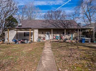 432 L C Carr Rd, Bowling Green, KY 42101