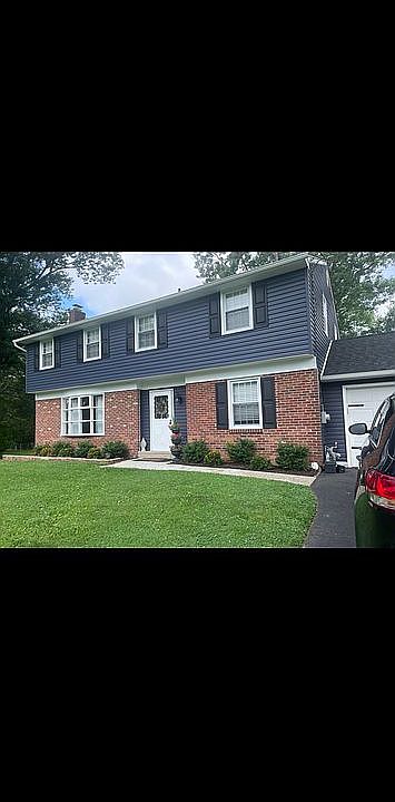 1st image of 404 Fairhill Dr