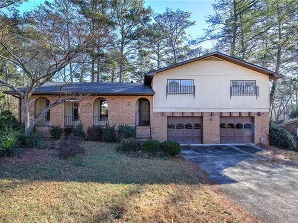 6334 Knights Way, Riverdale, GA 30296