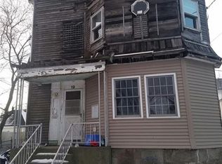 19 Foster St, Fall River, MA 02721