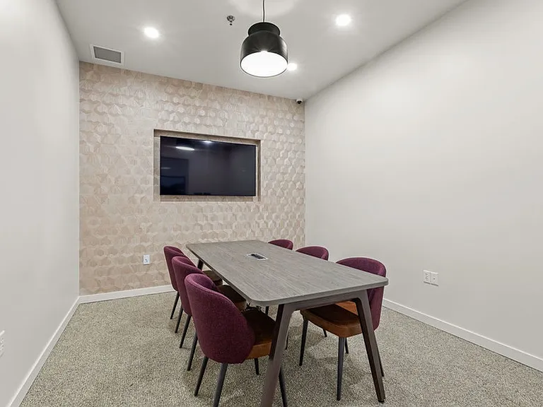 Experience a change of scenery in our comfortable conference room equipped with HD TV and complimentary high-speed Wi-Fi.