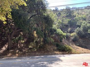 2135 N Laurel Canyon Blvd, Los Angeles, CA 90046