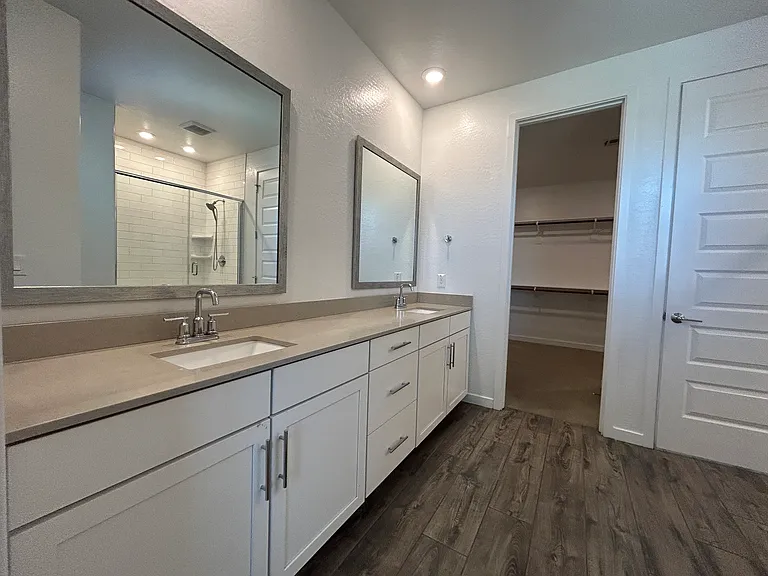 1146 E Weatherby Way — Photo 48