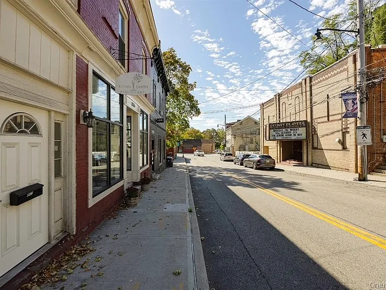 2676 W Main St — Photo 2