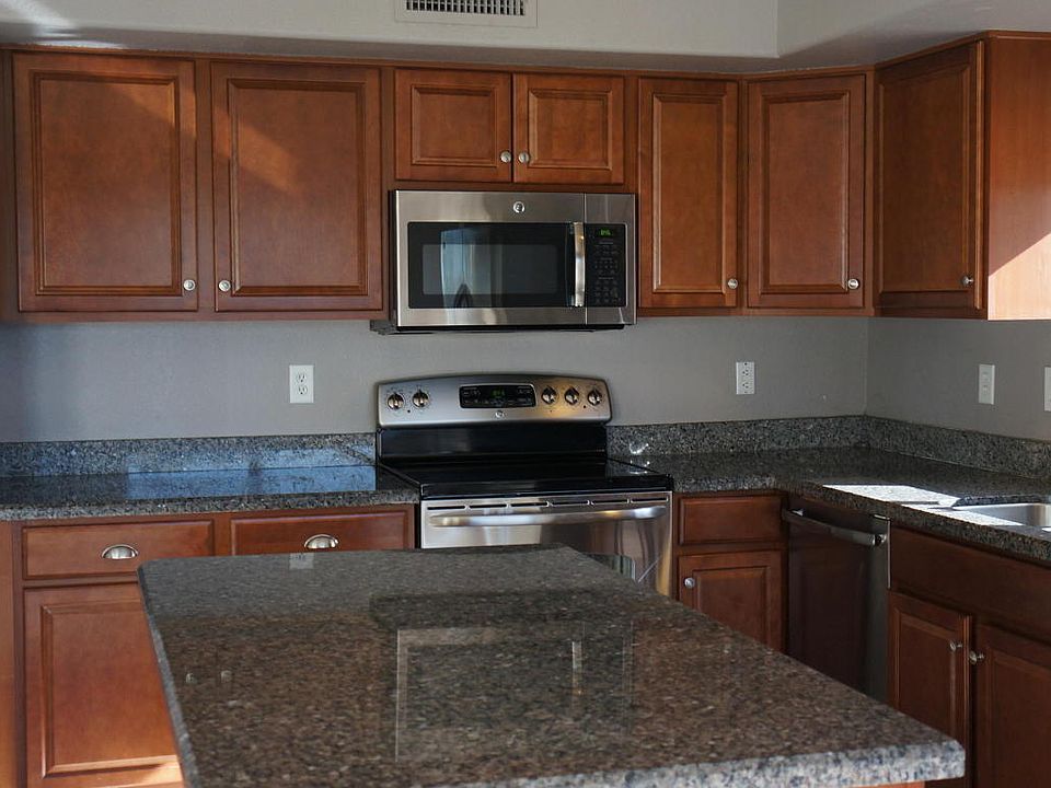 1st image of 8953 W Tierra Buena Ln