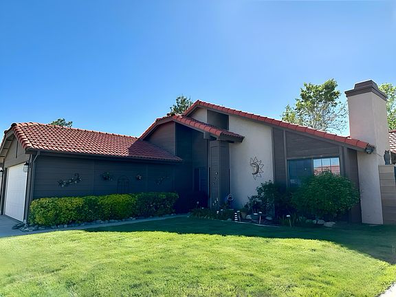 4th image of 37133 Dawson Dr